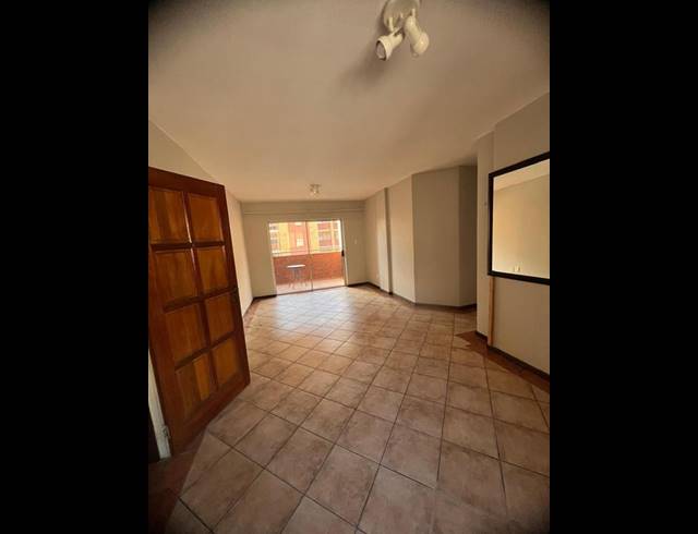 2 BEDROOM APARTMENT FOR SALE IN DIE HOEWES